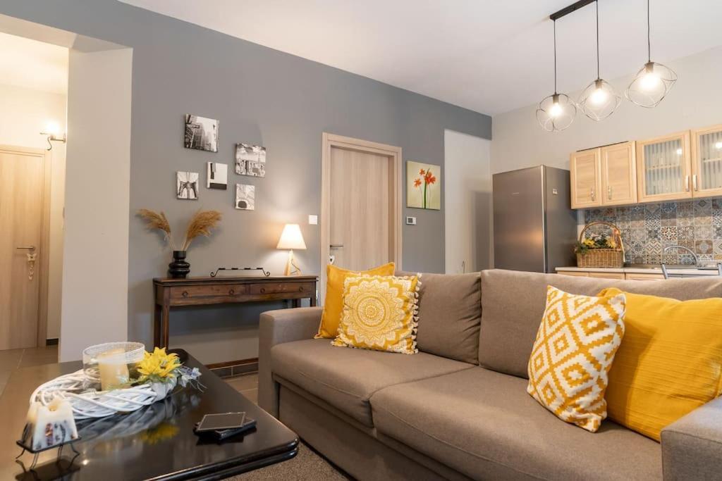 Elenis Cozy Apartment Lárisza Kültér fotó