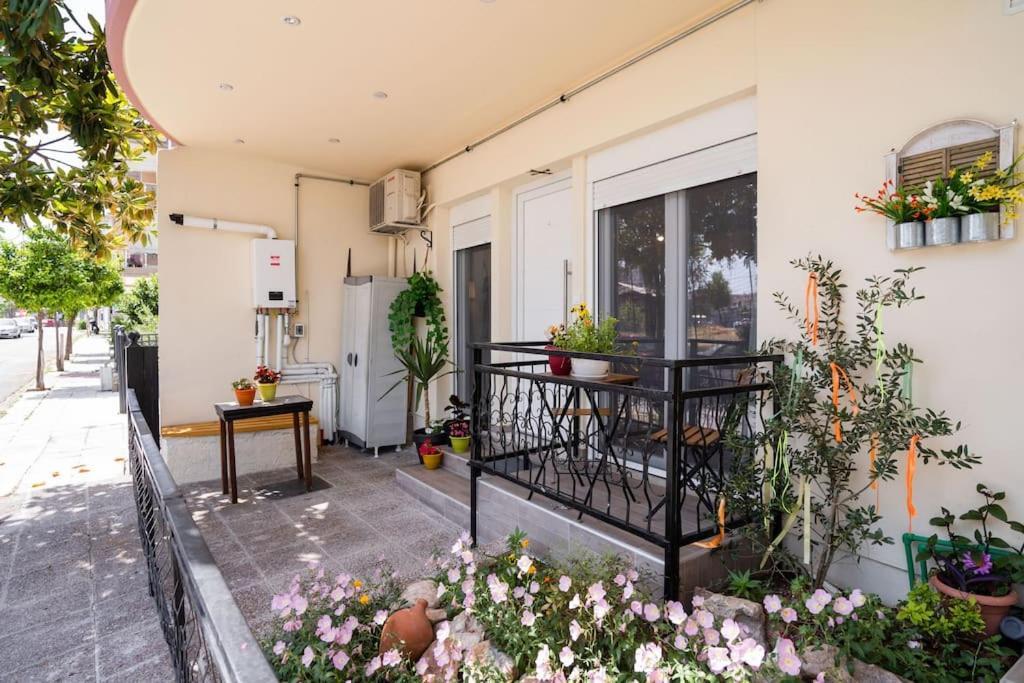 Elenis Cozy Apartment Lárisza Kültér fotó